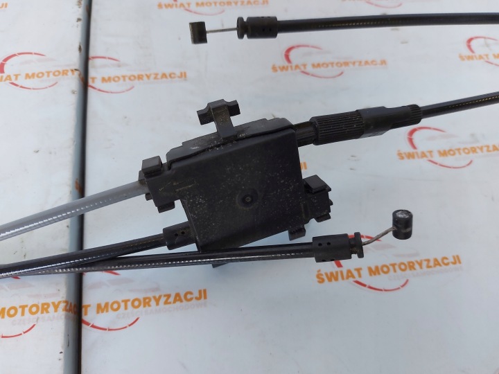 AUDI Q3 II 1.5 TFSI 23R SERRURE CAPOTS CÂBLE 83A823509 83A823529