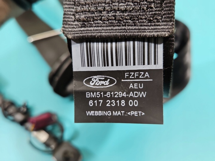 CEINTURE DE SÉCURITÉ AVANT DROIT PASSAGER AGRAFE FORD FOCUS MK3 617232000