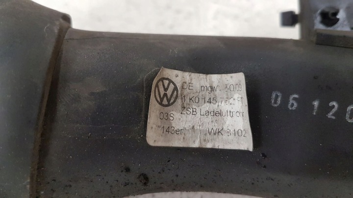 TUYAU ÉCHANGEUR D'AIR DE SURALIMENTATION VOLKSWAGEN GOLF VI 1K0145762FT