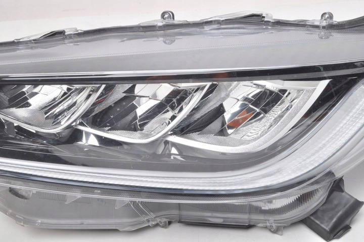 TOYOTA YARIS IV LAMP LEFT FRONT LEFT FRONT LED 23R ENGLISH VERSION photo 6 - milautoparts-fr.ukrlive.com