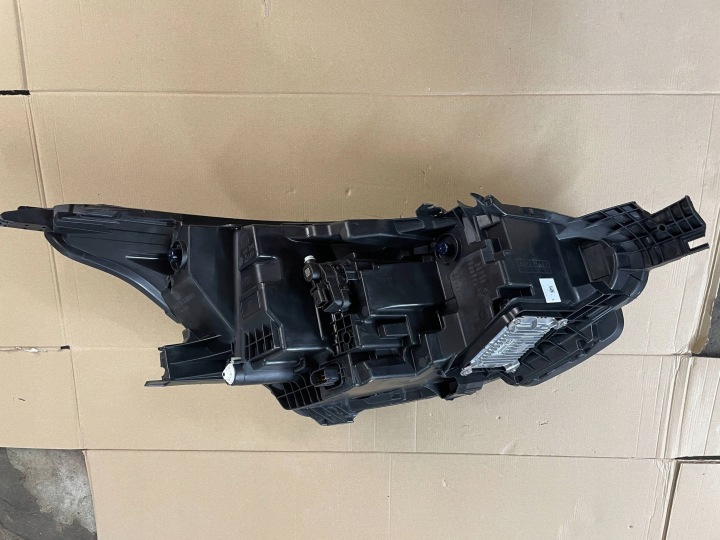 PHARE GAUCHE AVANT NISSAN QASHQAI J12 2023-
