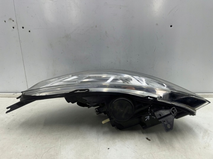 PHARE PROJECTEUR RENAULT CLIO 4 IV LIFT 16-20R. GAUCHE AVANT EUROPE NOIRE