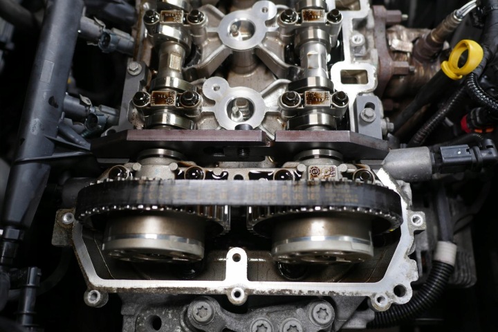 KIT PREMIUM BLOCAGE DISTRIBUTION CITROEN PEUGEOT 1.0 1.2 VTI VVT GDI EB0 EB2