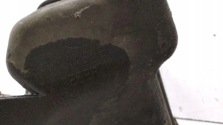 RÉSERVOIR LAVE-GLACES KIA SPORTAGE V (NQ5) 986101F001 2.66L GASOLINE