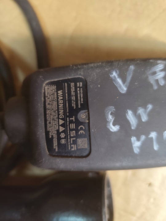 TESLA 3 ALIMENTATION CHARGEUR CÂBLE UMC3 1121254-00-E