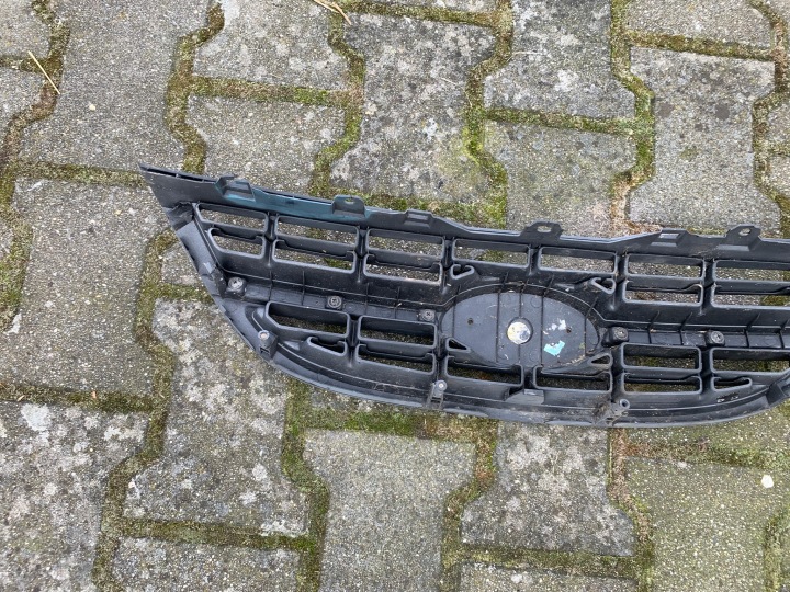 KIA CERATO CALANDRE GRILLE PARE-CHOCS AVANT AVANT 863502F400