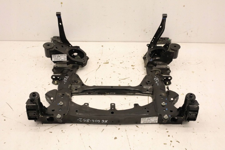 CHÂSSIS CHÂSSIS TRAVERSE AVANT AVANT BMW X5 G05 X6 G06 X7 G07 6884852 12KM