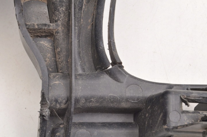 VOLVO S60 II V60 POIGNÉE FIXATION EMBOUTS ÉCHAPPEMENT DROITE 31323966 LIFT