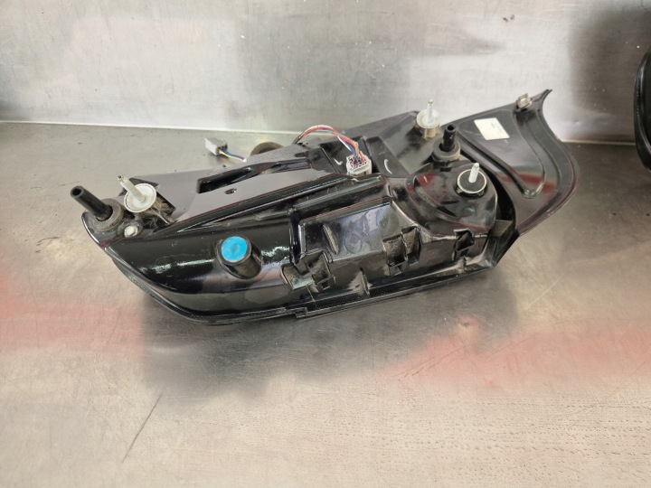 FORD MUSTANG VI6LAMPA GAUCHE DROITE ARRIÈRE ARRIÈRE JR3B-13B505-A JR3B-13B504-A