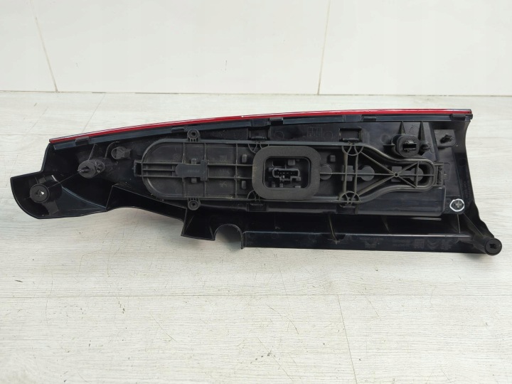 PHARE ARRIÈRE GAUCHE CÔTÉ CITROEN BERLINGO 9819427380