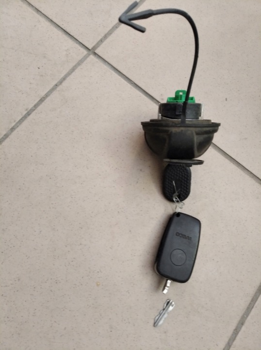 IVECO DAILY 3.0 2010 CONTRÔLEUR MOTEUR CARROSSERIE ORDINATEUR OBD CONTACTEUR D'ALLUMAGE COMPTEUR