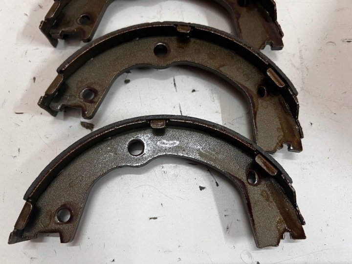 PLAQUETTES FREIN ABE ENSEMBLE NOUVEAU KIA SORENTO II HYUNDAI SANTA FE II