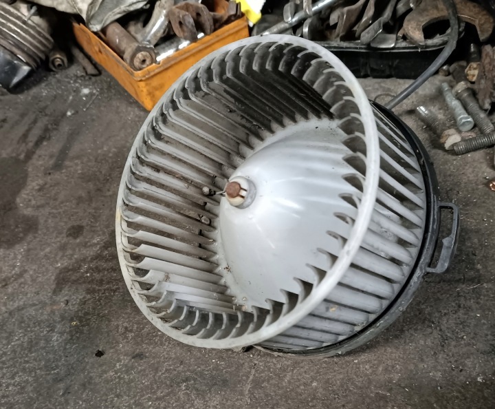 MAZDA 3 5 6 CHAUFFAGE VENTILATEUR BN7N02