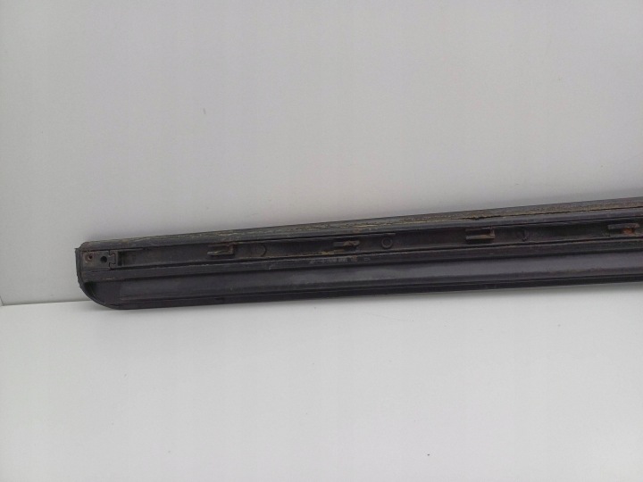 MOULURE PORTES INFÉRIEURE DROIT AVANT AUDI A4 B6 8E0853960 NR157