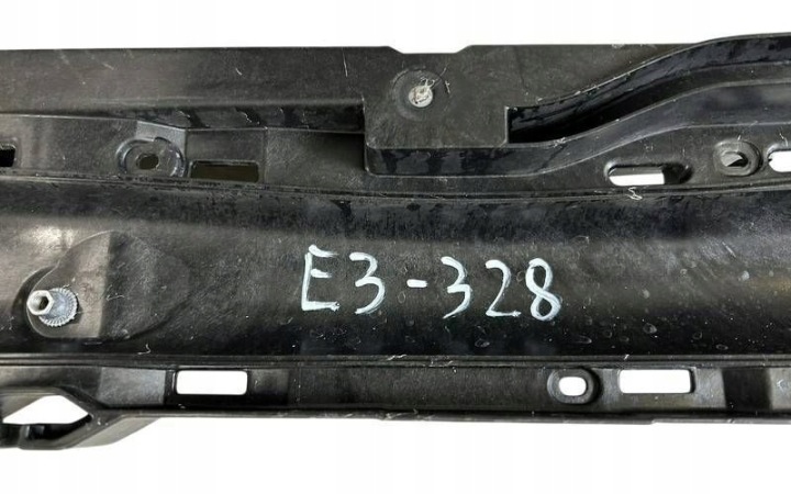 TOYOTA YARIS CROSS PANNEAU SUPPORTS RADIATEUR HAUT 53213K0011