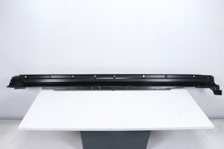 REVÊTEMENT SEUIL DROITE TOYOTA YARIS CROSS 75851-52120 ORIGINALE