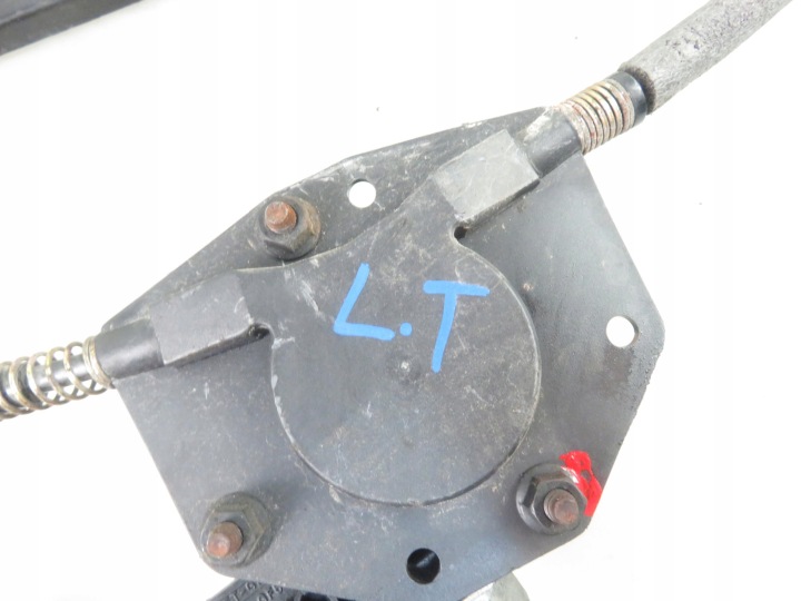 ÉLÉVATEUR VITRES GAUCHE ARRIÈRE JEEP GRAND CHEROKEE II AY0621008782