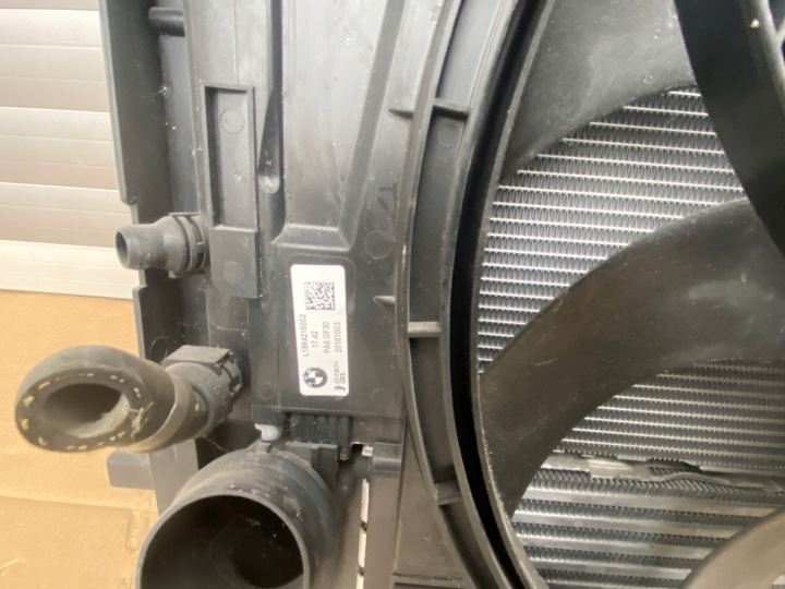 BMW 5 F10 F11 5GT F07 ENSEMBLE RADIATEURS VENTILATEUR USA 2.8I ORIGINAL