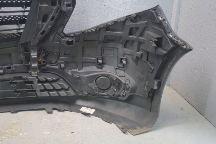 MERCEDES VITO 447 PARE-CHOCS AVANT (Z2127)