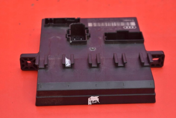 CONTRÔLEUR MODULE DE COMMANDE D'ÉCLAIRAGE 4E0907279L AUDI A8 D3 02-05