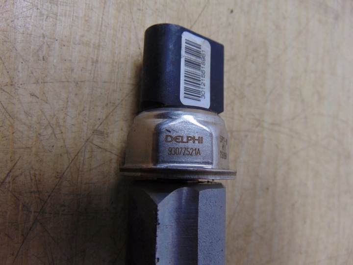 MOULURE INJECTION CAPTEUR MERCEDES W212 2.2 CDI