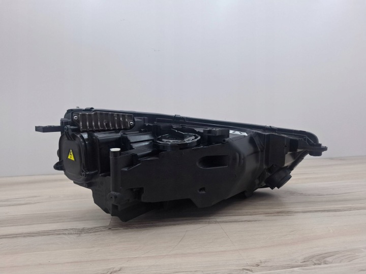 LAMPA,REFLEKTOR GAUCHE AVANT AUDI Q5 SQ5 80A941005, XENON,LED.