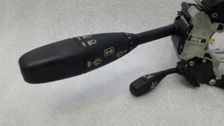 MERCEDES E CLASS W211 WIPER STALKS A0305459632 INDICATOR SWITCH STEERING AVEC