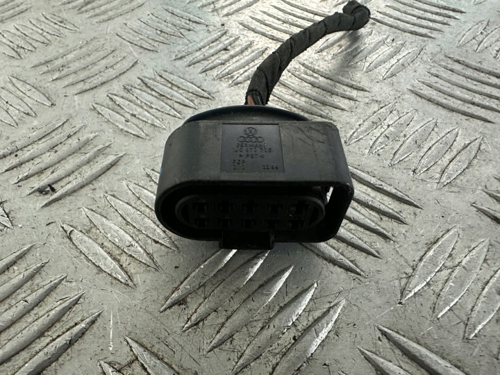 VW AUDI SEAT SKODA PUCE PHARES 7 GOUPILLE 1J0973735