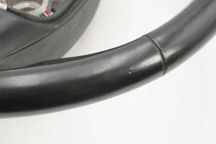 VOLANT CUIR MULTIFONCTIONNELLE BMW 5 F10 F11 9229484