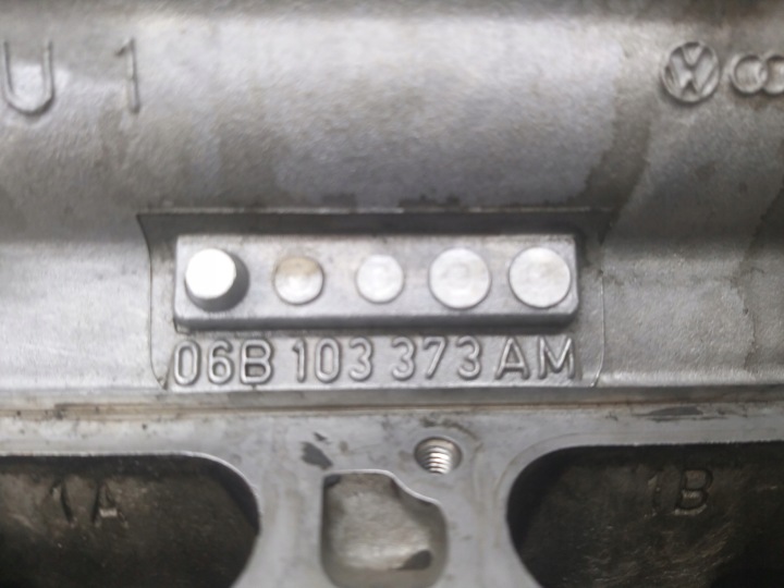 CULASSE MOTEUR KRZYWE SOUPAPES 2.0 B ALT PASSAT B5 A4 B6 130KM 06B103373AM