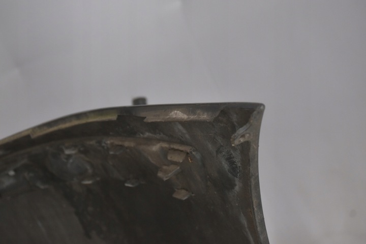 PARE-CHOCS AVANT AVANT VOLVO V70 II LIFT RONDELLES 467-46