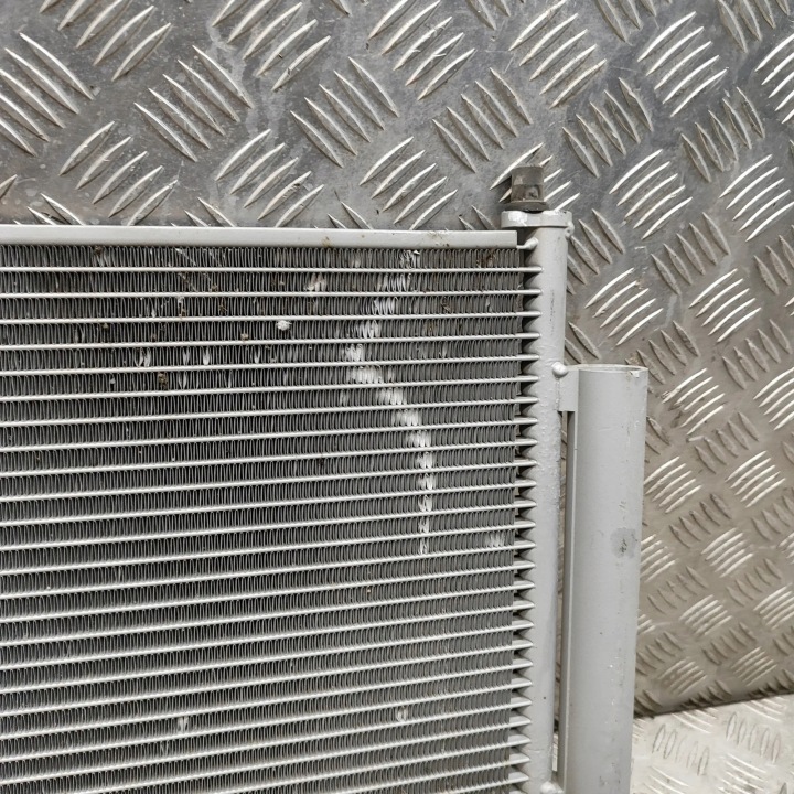 RADIATEUR CLIMATISATION TOYOTA AURIS TOURING SPORTS (_E18_) 88460AZ002