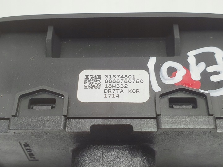 VOLVO S90 II XC60 II XC90 II BOUTON KLAMPY BGAZNIKA 31674801