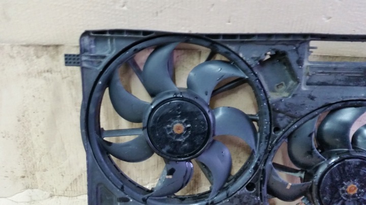 FORD KUGA MK2 2.0 TDCI VENTILATEUR RADIATEUR 3135103884