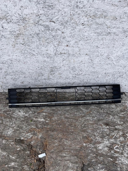 SKODA RAPID 5JA941700D PHARES ANTIBROUILLARD LAVE-GLACE CHARNIÈRES GRILLES