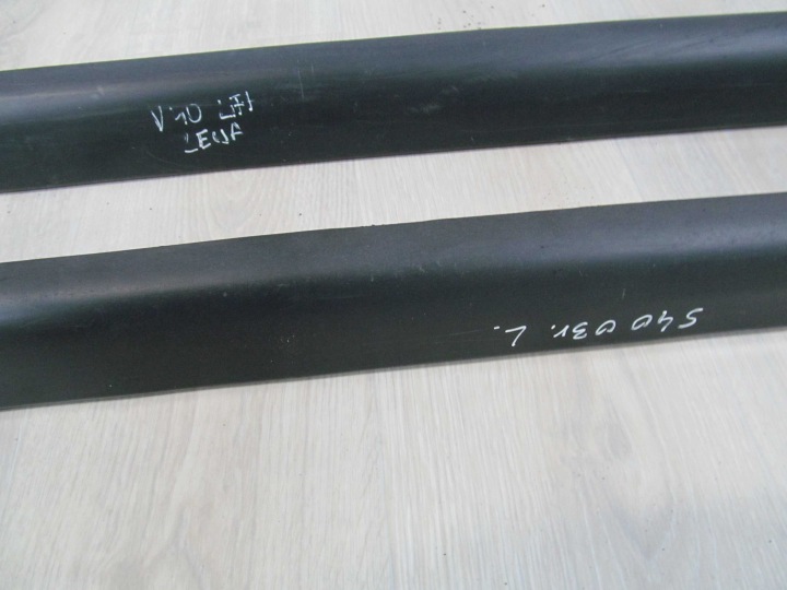 VOLVO S40 V40 MOULURE SEUIL REVÊTEMENT GAUCHE 96-04