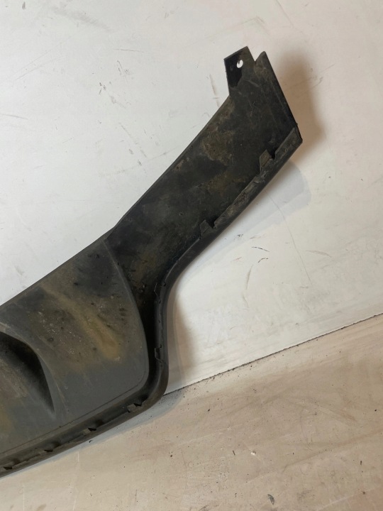 DIFFUSEUR DOUBLURE INFÉRIEURE PARE-CHOCS ARRIÈRE AUDI RS5 8T