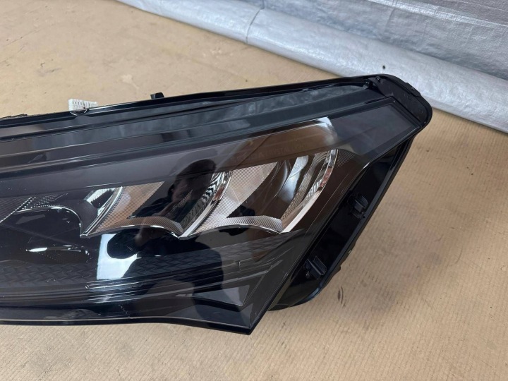 PHARE AVANT GAUCHE SKODA ENYAQ COMPLET LED CRYSTAL LIGHTNING 5LB941015 20