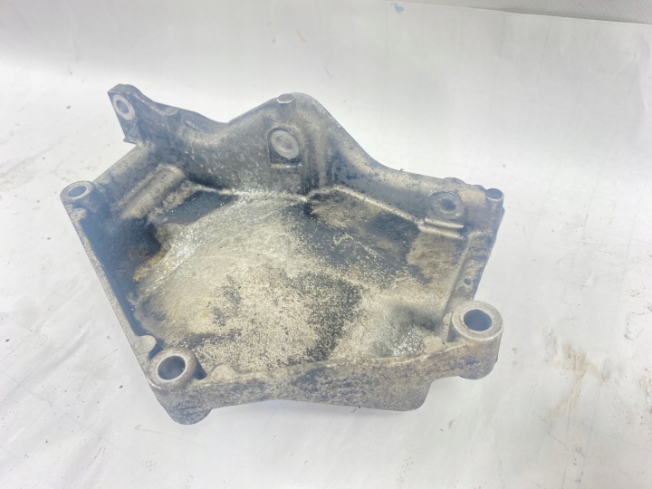 POIGNÉE FIXATION ALTERNATEUR MERCEDES W124 M111 E200 E220 220E 1111550135