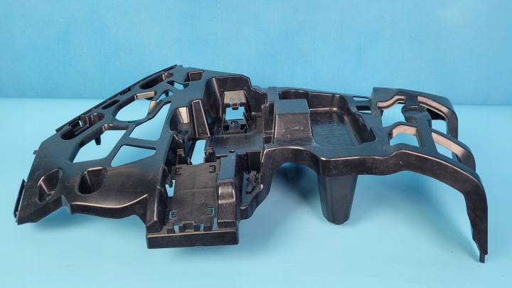 BMW X1 U11 SDRIVE18I 23R GLISSIÈRE PARE-CHOCS DROIT ARRIÈRE 9883544