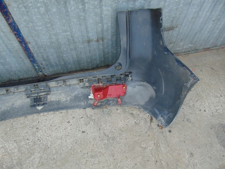 PARE-CHOCS ARRIÈRE PEUGEOT 5008 SOUS PDC 9686198277
