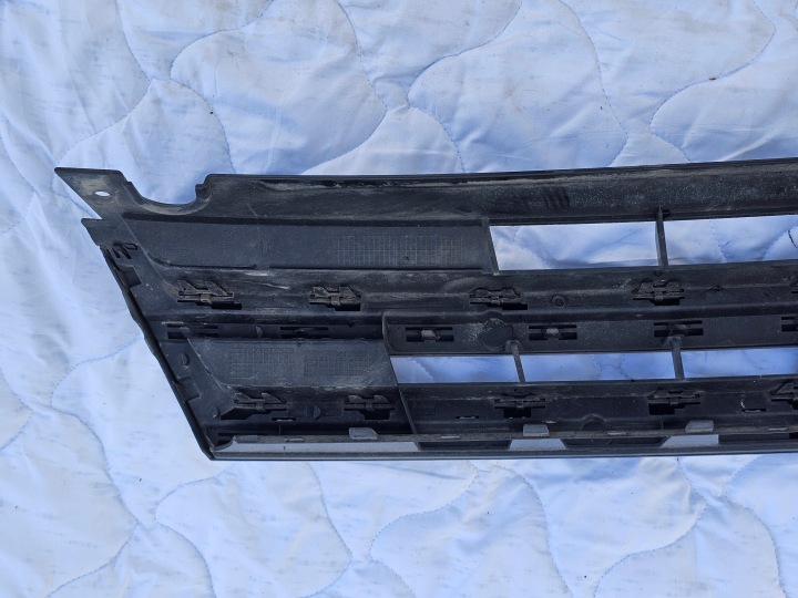 CALANDRE CALANDRE GRILLE RADIATEUR EMBLÈME CHROME VW TOUAREG II 7P6853651A