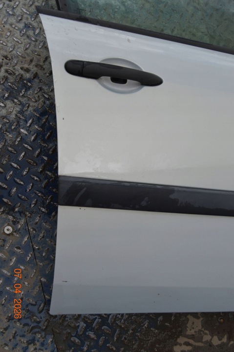 PORTES AVANT CÔTÉ DROITE RENAULT SCENIC II GRAND DTI PEINTURE MV632