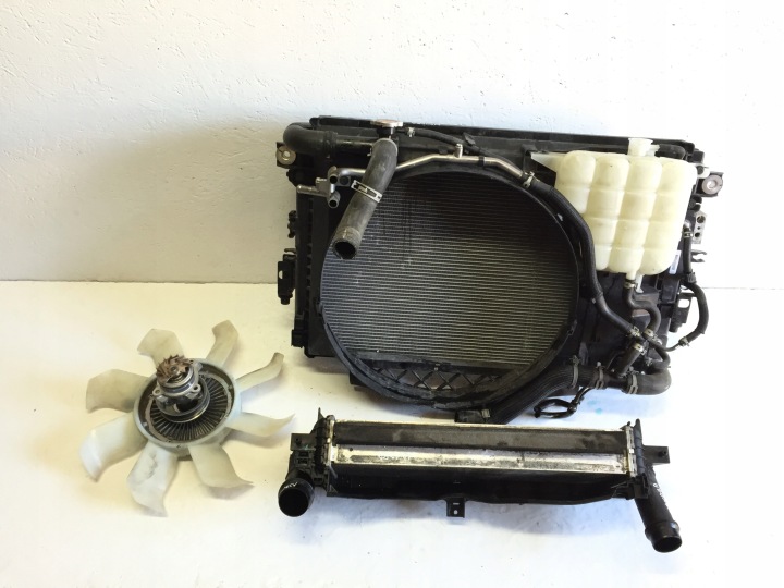 RADIATEURS VENTILATEUR ENSEMBLE NISSAN NAVARA IV D23 2.3 DCI