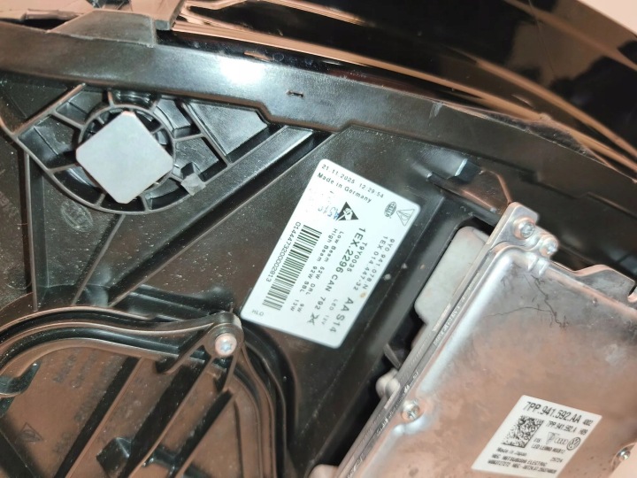 ENSEMBLE PHARES AVANT ENSEMBLE PORSCHE CAYENNE (9Y0 9Y3) 9Y0941077N