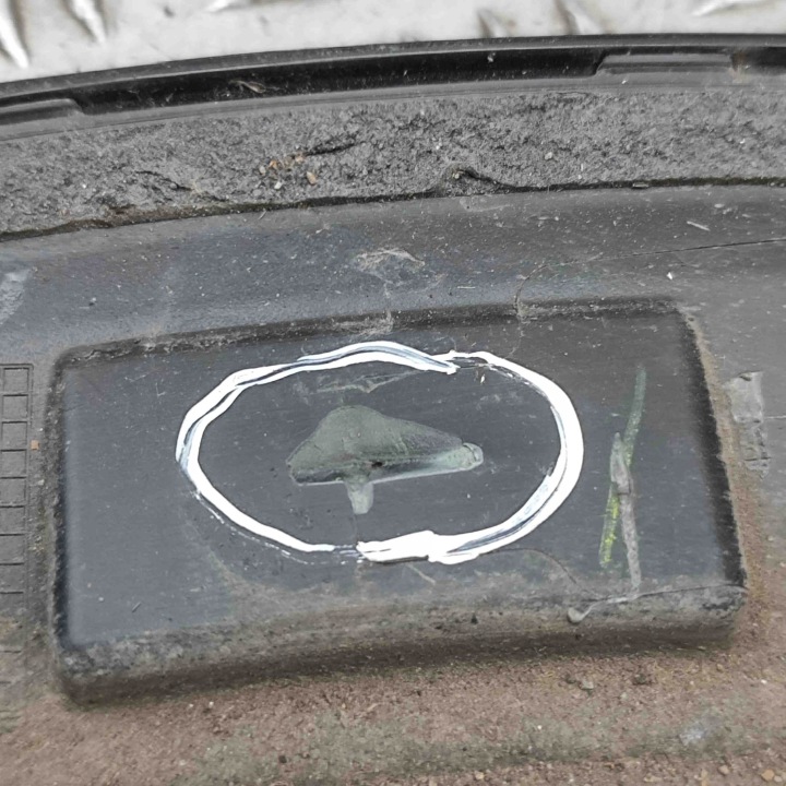 REVÊTEMENT AVANT GAUCHE GARDE-BOUE MERCEDES-BENZ GLE (W167) A1678802509