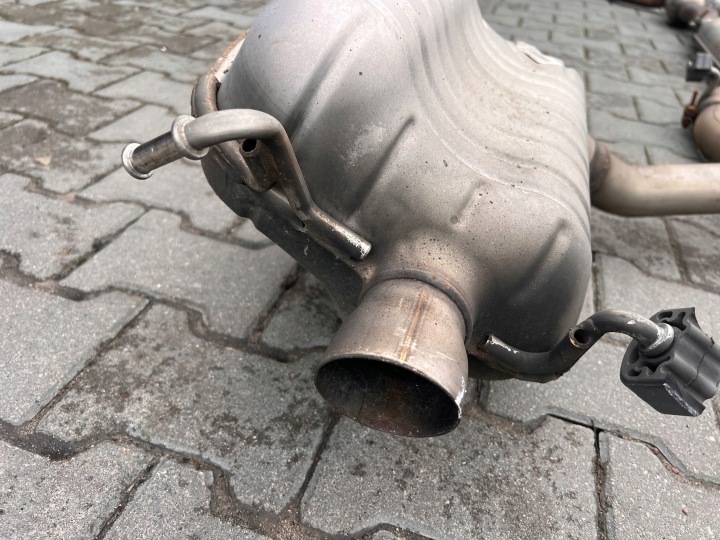 COMPLET ÉCHAPPEMENT MERCEDES-BENZ E550 5.5 V8 W207 A2074902721