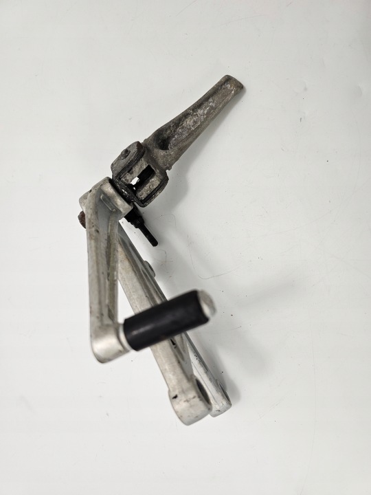 APRILIA RS 50 125 SET DROIT CONDUCTEUR PODNOZEK LEVIER FREINS