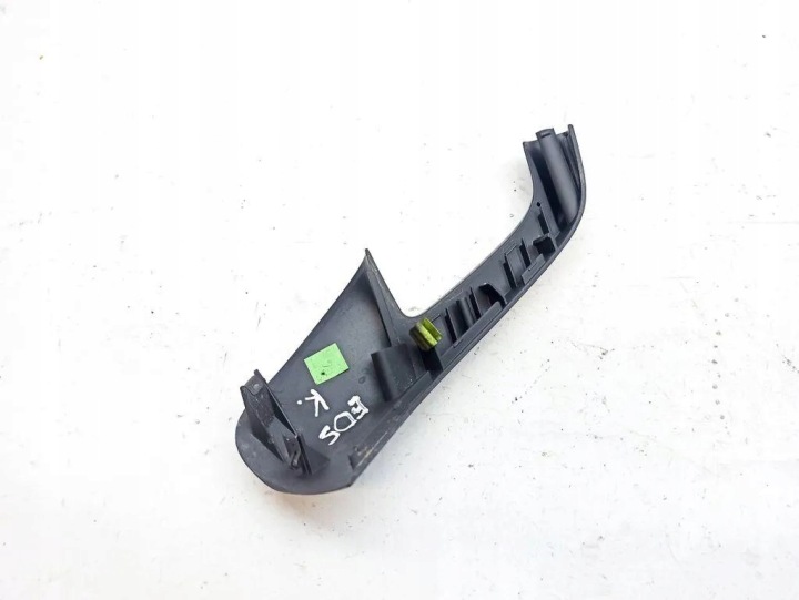 MOULURE DÉCORATIVE FLANC AVANT GAUCHES PORTES VW EOS (1F7, 1F8) 1K0868039B