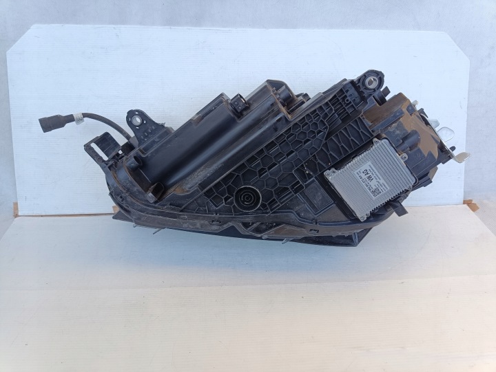 SKODA SUPERB IV 4 3P 3P1 COMPLET LED 3P1941016A 2024- PHARE AVANT DROITE
